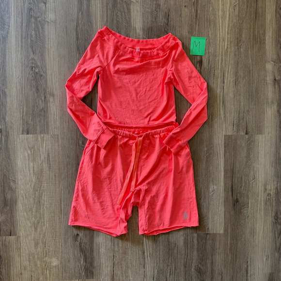 FP Movement by Free People Hot Shot Easy Set NWOT Medium - Picture 3 of 10